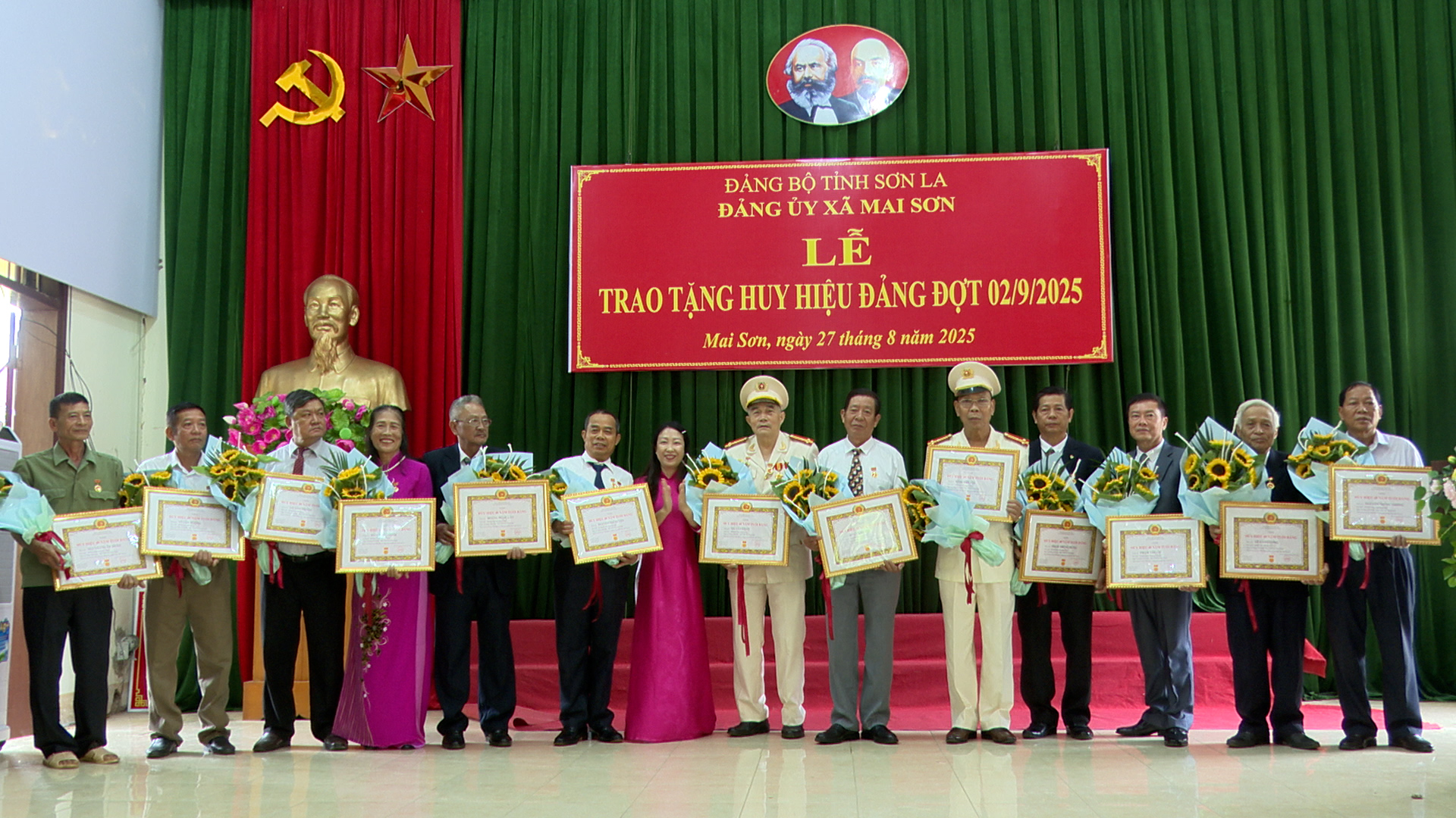 anh tin bai